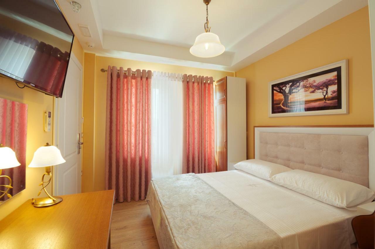 Bed and Breakfast Eagles Philadelphia Корча Экстерьер фото