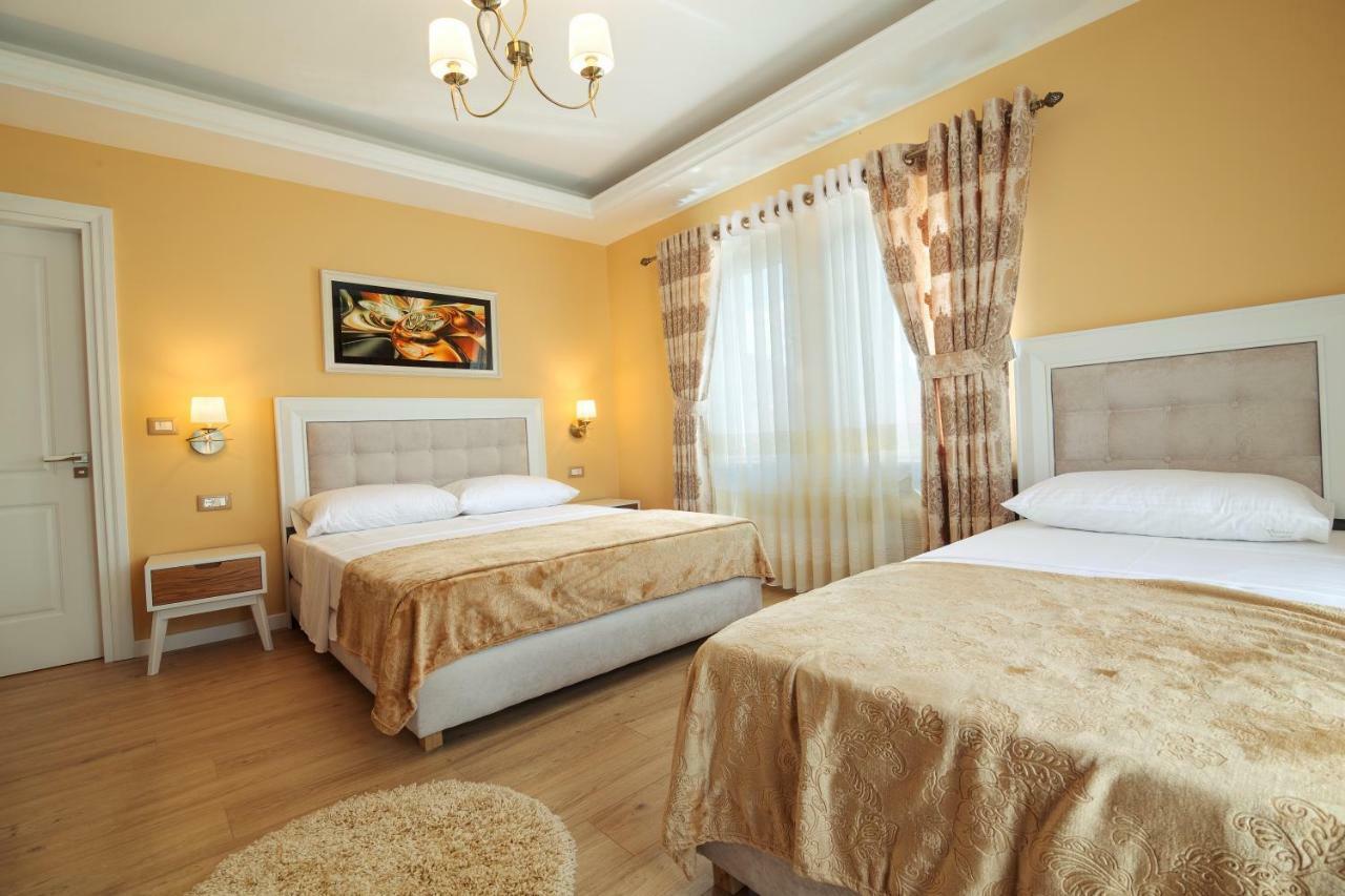 Bed and Breakfast Eagles Philadelphia Корча Экстерьер фото