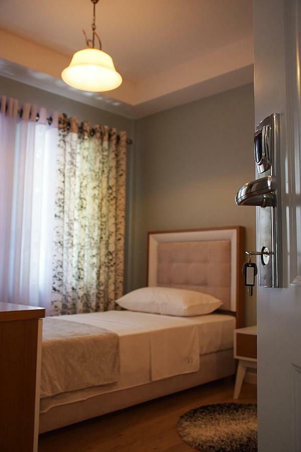 Bed and Breakfast Eagles Philadelphia Корча Экстерьер фото