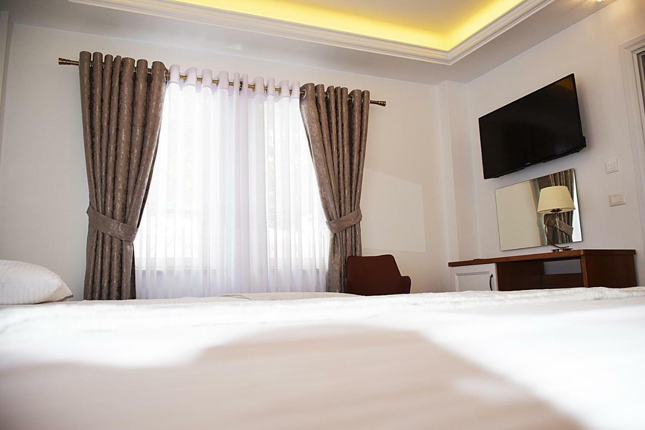 Bed and Breakfast Eagles Philadelphia Корча Экстерьер фото